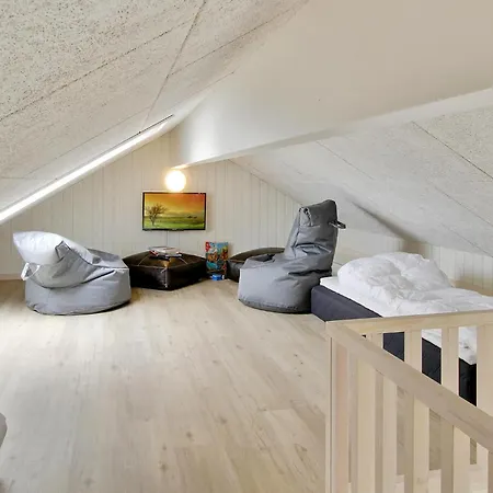 Holiday home 9 Bedroom Lovely In Ringkobing Sondervig