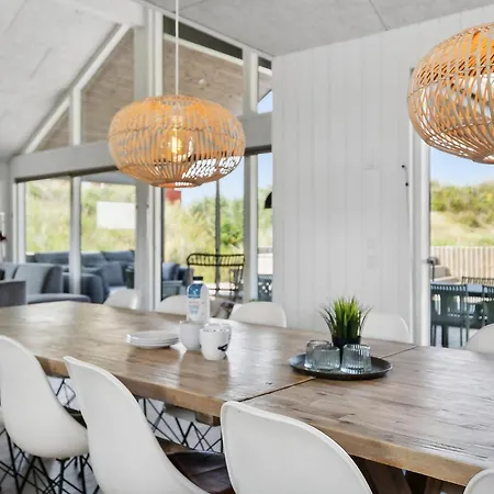 9 Bedroom Lovely In Ringkobing Holiday home Sondervig