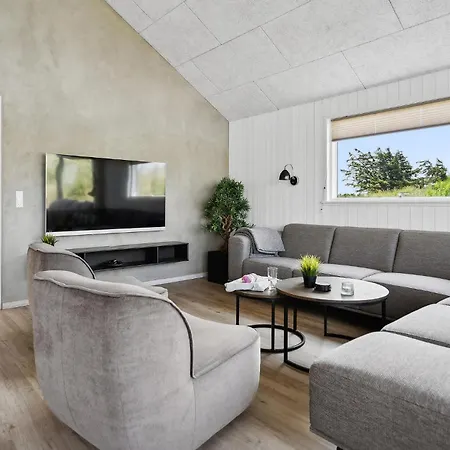 9 Bedroom Lovely In Ringkobing Sondervig