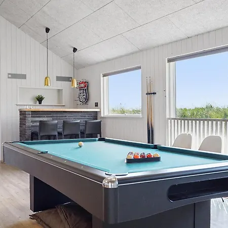 9 Bedroom Lovely In Ringkobing Σπίτι διακοπών *