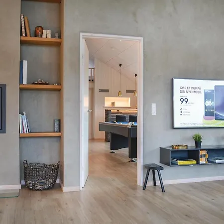 9 Bedroom Lovely In Ringkobing * Sondervig