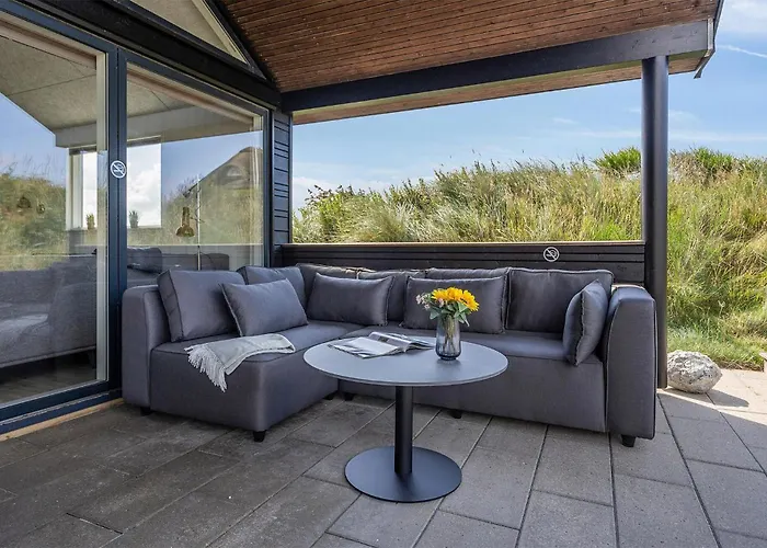 9 Bedroom Lovely In Ringkøbing